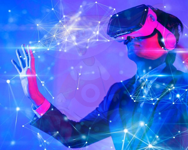 متاورس چیست و چرا باید درباره‌ی آن بدانید؟